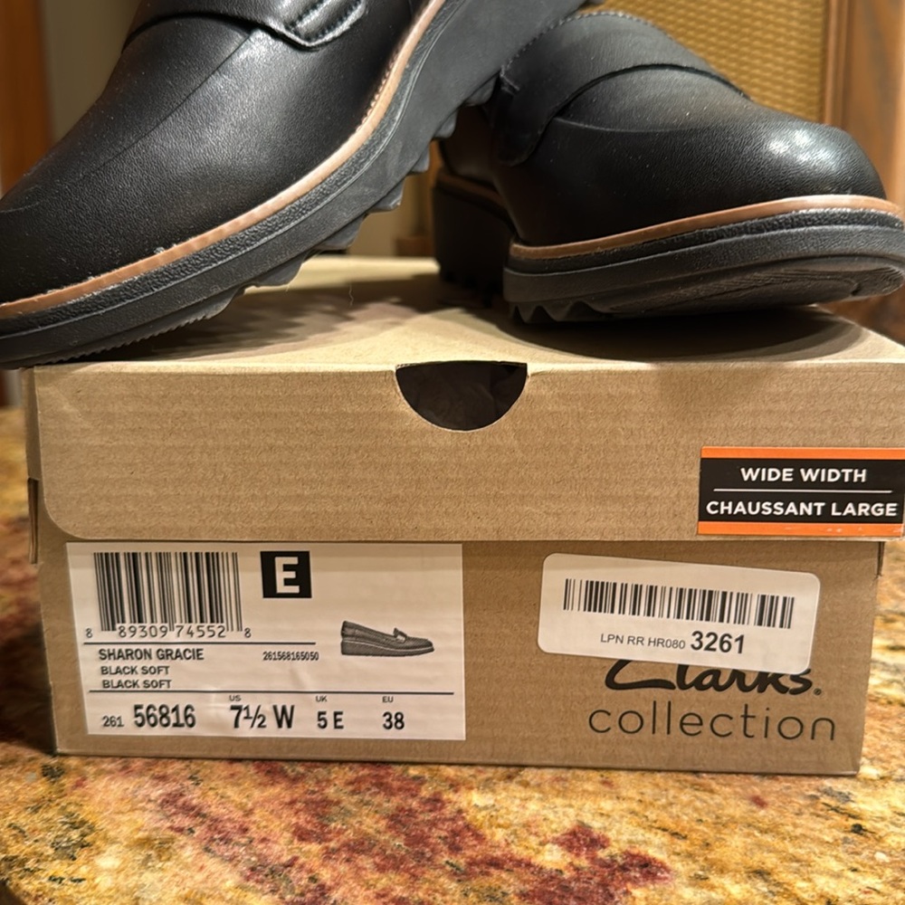 Clark’s Sharon Gracie Loafer 7 1/2 W. NEW! - Picture 4 of 5